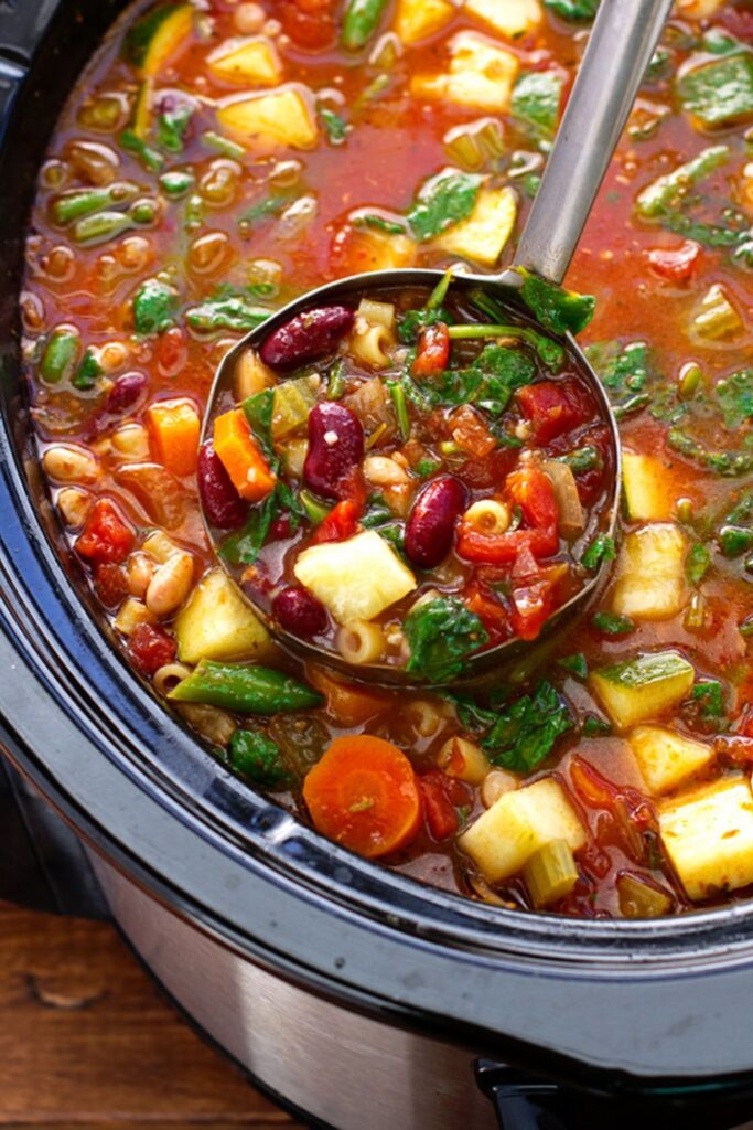 Crockpot Minestrone / Vegetable-Bean Soup