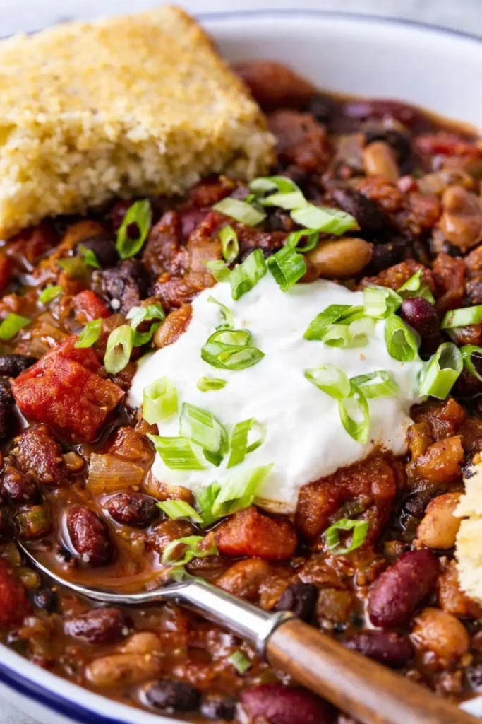 Easy Three-Bean Vegetarian Chili