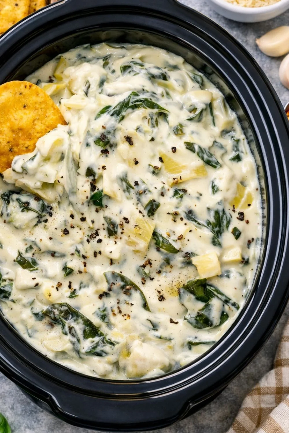 Vegan Slow Cooker Spinach Artichoke Dip
