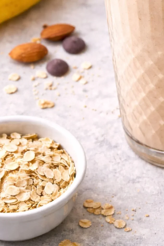 Oats & Almond Butter Protein Smoothie