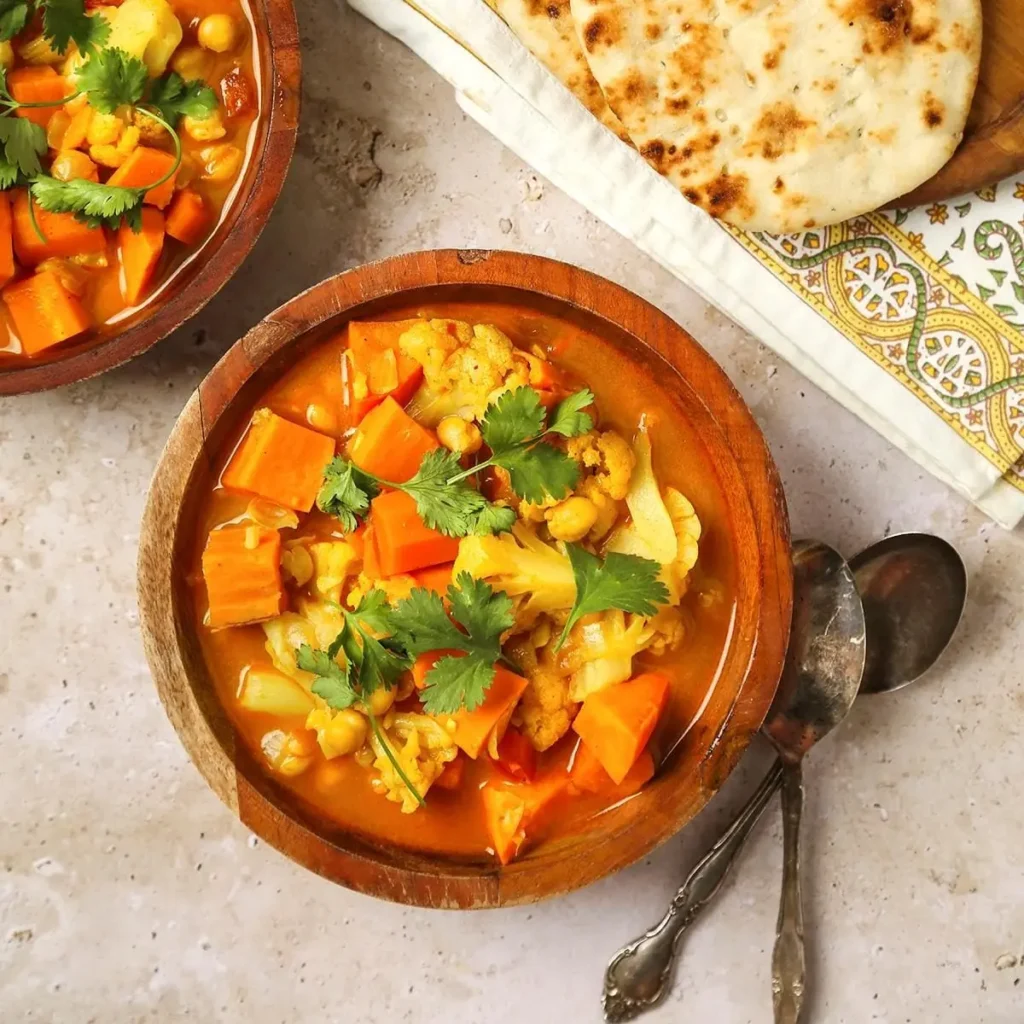 Easy Slow Cooker Vegetable Curry