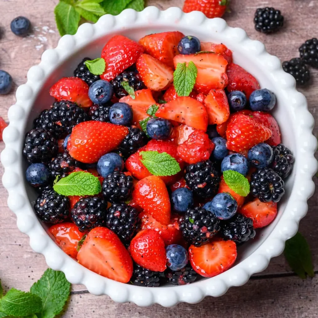 Quick Vegan Memorial Day Berry Salad