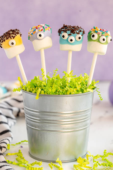 Monster Marshmallow Pops